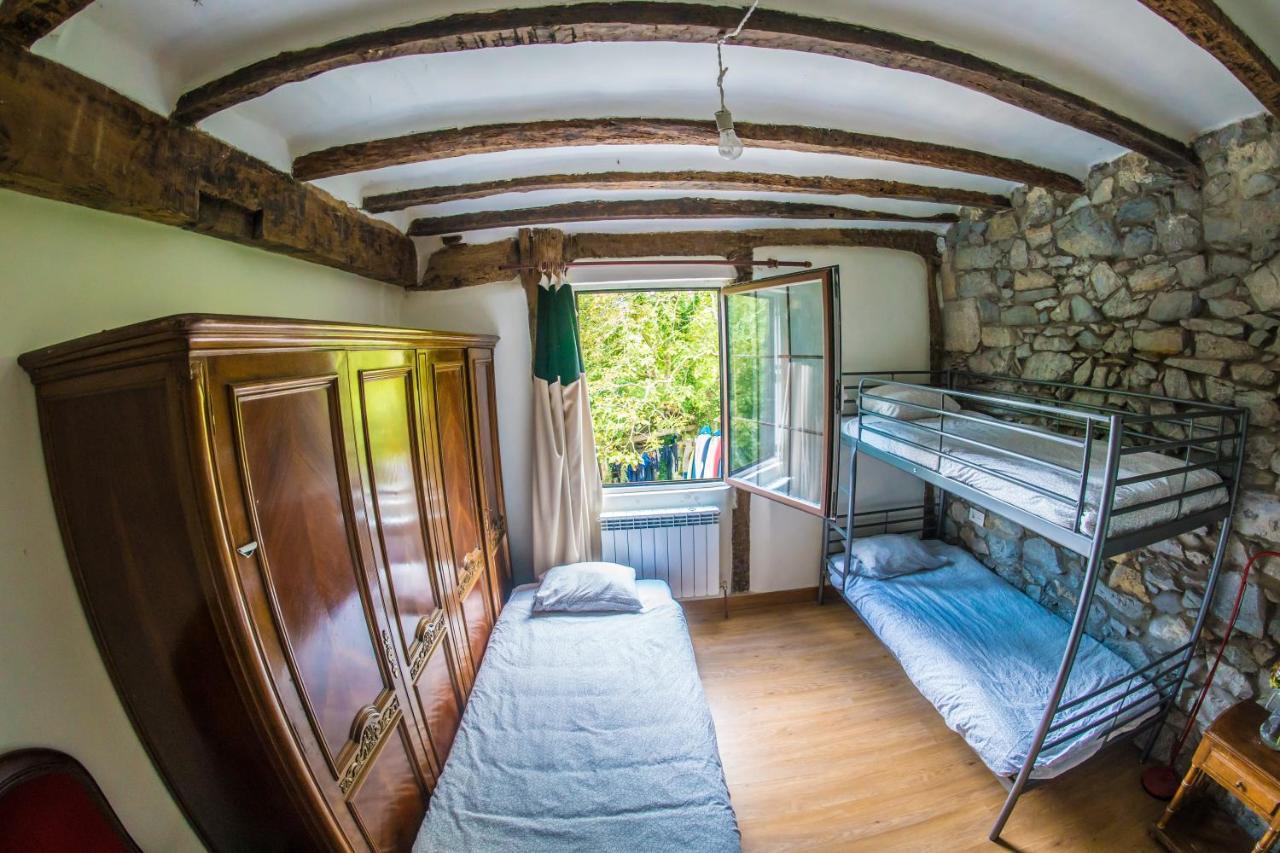 Surf Camp San Sebastian Partyhostel 아이아 외부 사진