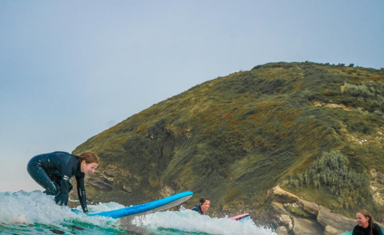 Surf Camp San Sebastian Partyhostel 아이아 외부 사진